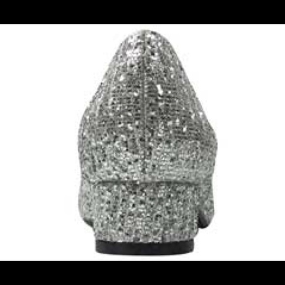 Women's J. Renee Bambalina Pump (Silver) - Picture 4 of 11